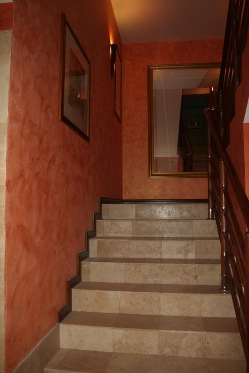 Hotel Tenishouse Marki  Luaran gambar
